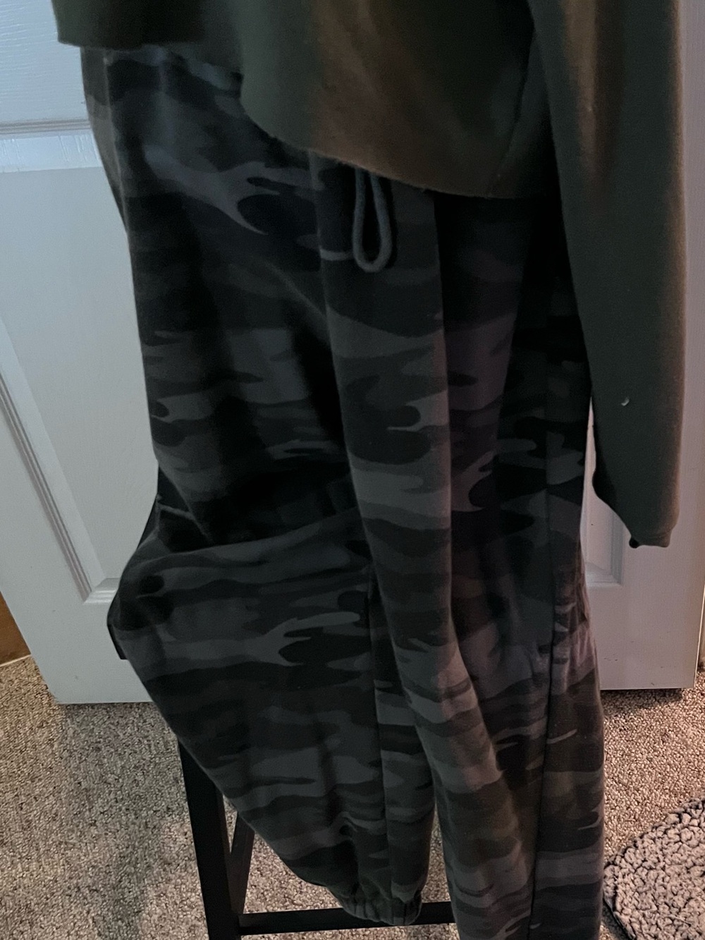 Womans Camouflage Drawstring Jogger Pants and green sweatshirt - Black/Grey